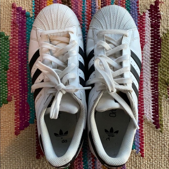 Adidas Original Superstar - Picture 2 of 6